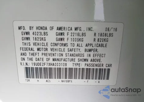 2017 Acura Ilx Premium Package/Technology Plus Package z USA, uszkodzony, nr VIN 19UDE2F7XHA003109